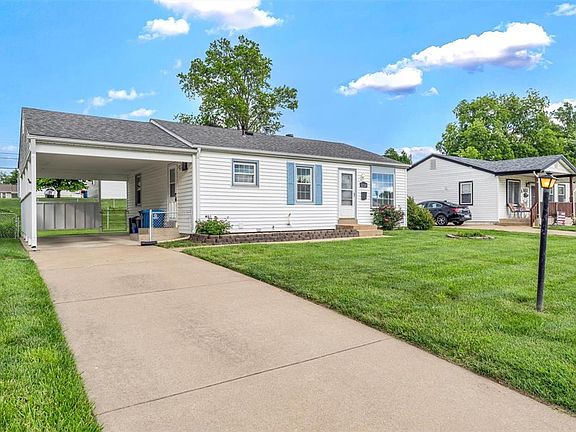 3rd image of 12124 Bennington Pl
