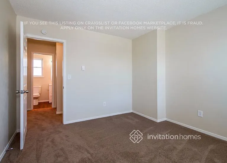 964 S Uravan St — Photo 23