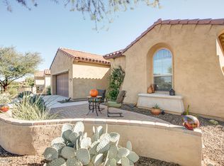 970 N Turquoise Vista Dr, Green Valley, AZ 85614
