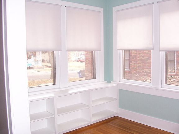 Sunroom off Dining rm