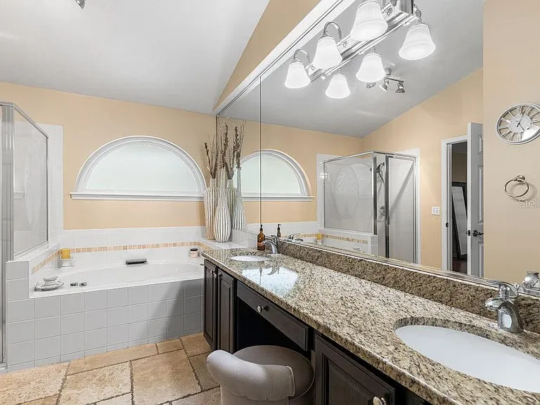 11634 Nellie Oaks Bnd — Photo 18