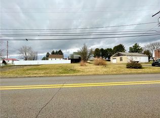 Lee Rd, Follansbee, WV 26037