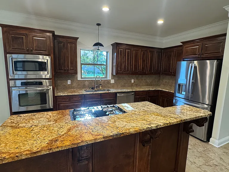 108 Colonel Burt Dr — Photo 11