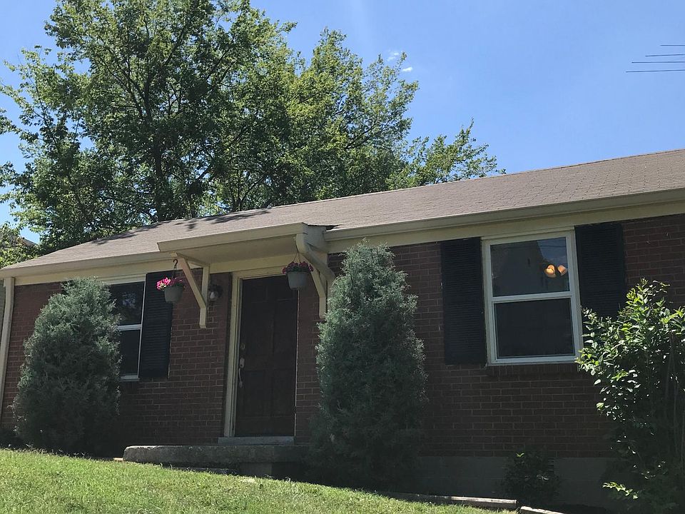 1st image of 211 Orlando Ave