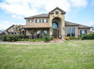 4211 Parker Ln, Midlothian, TX 76065