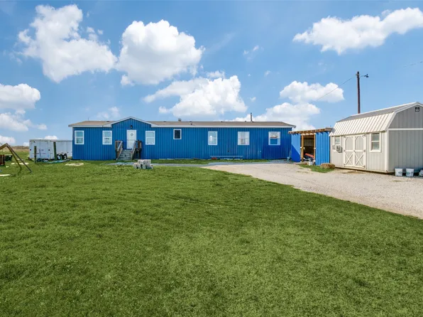 5705 N Sunchase Dr, Granbury, TX 76049