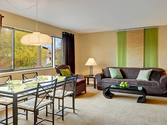 Living Room and Dining Ar