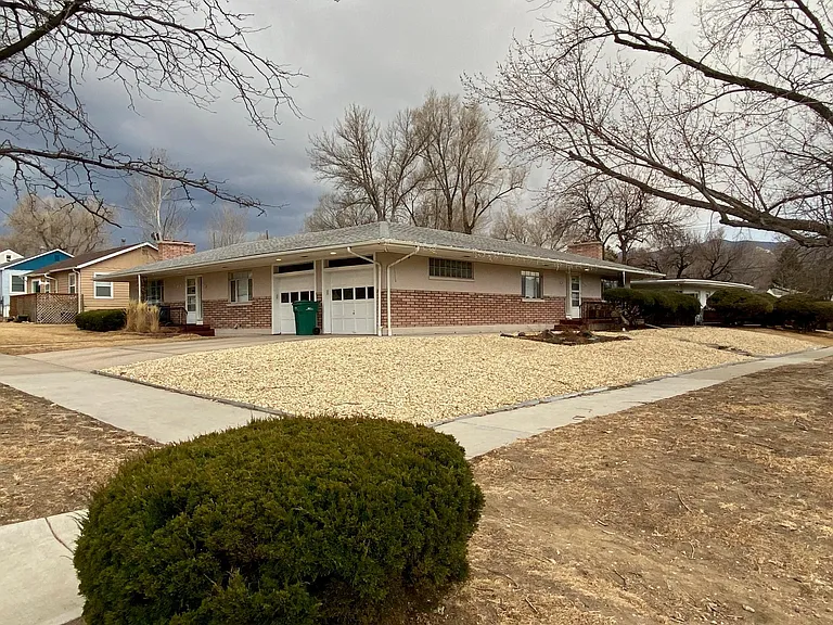 1525 E Bijou St — Photo 2