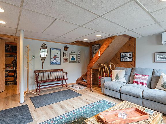 5th image of 1115 Valley Crossing #1115