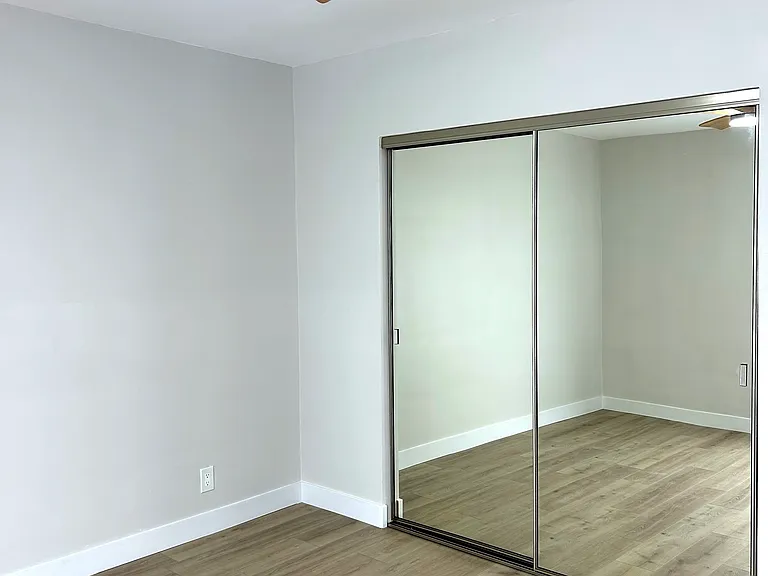 13000 Valleyheart Dr #27 — Photo 10