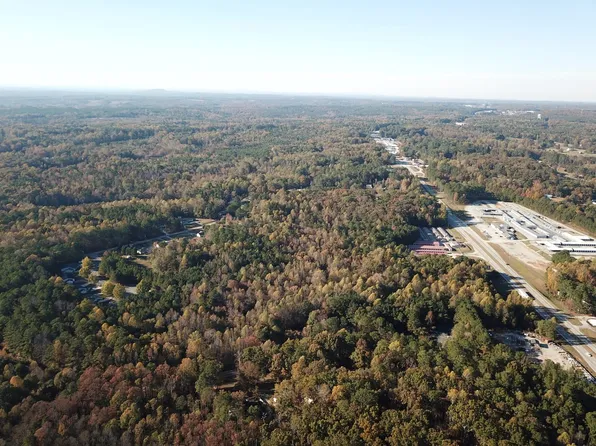 27 Highway N, Carrollton, GA 30117