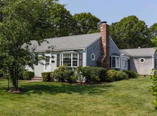 101 Phyllis Dr, South Yarmouth, MA 02664