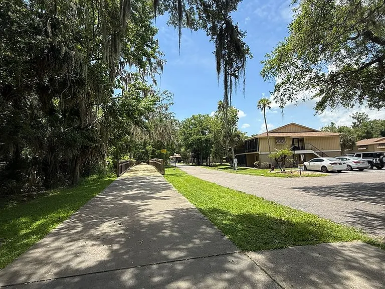 130 Jasmine Woods Ct #9D — Photo 80