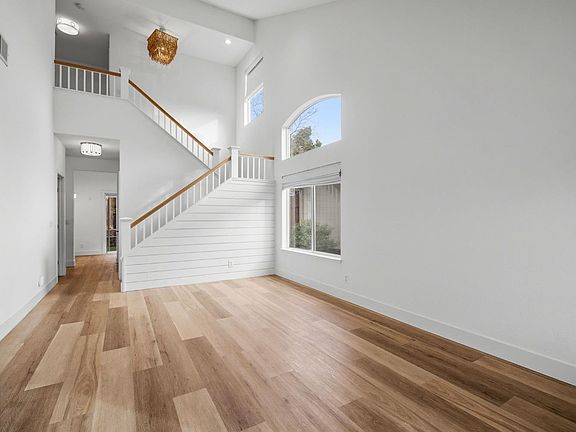 5th image of 1430 Twilight Way