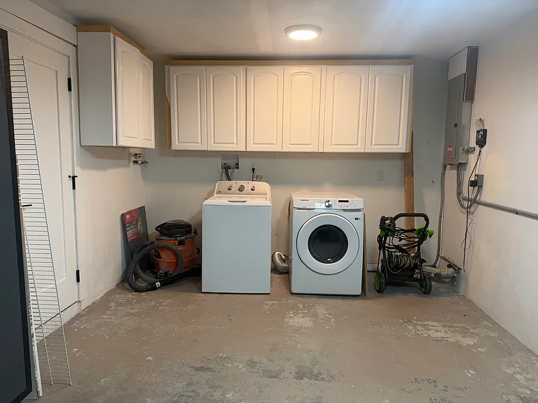 1125 Union St — Photo 46