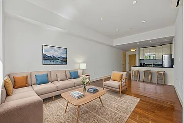 71 Village Road North