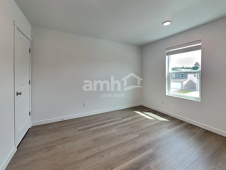 5349 Turnstone St SE — Photo 13