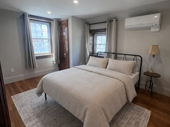 1 Lincoln Ave, Gardiner, ME