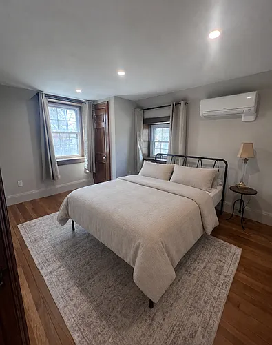 1 Lincoln Ave Photo 1