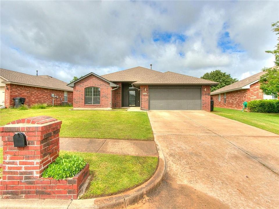 1st image of 2309 Augusta Dr