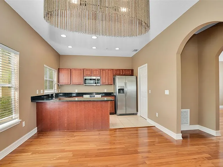 3102 Toscana Cir — Photo 15