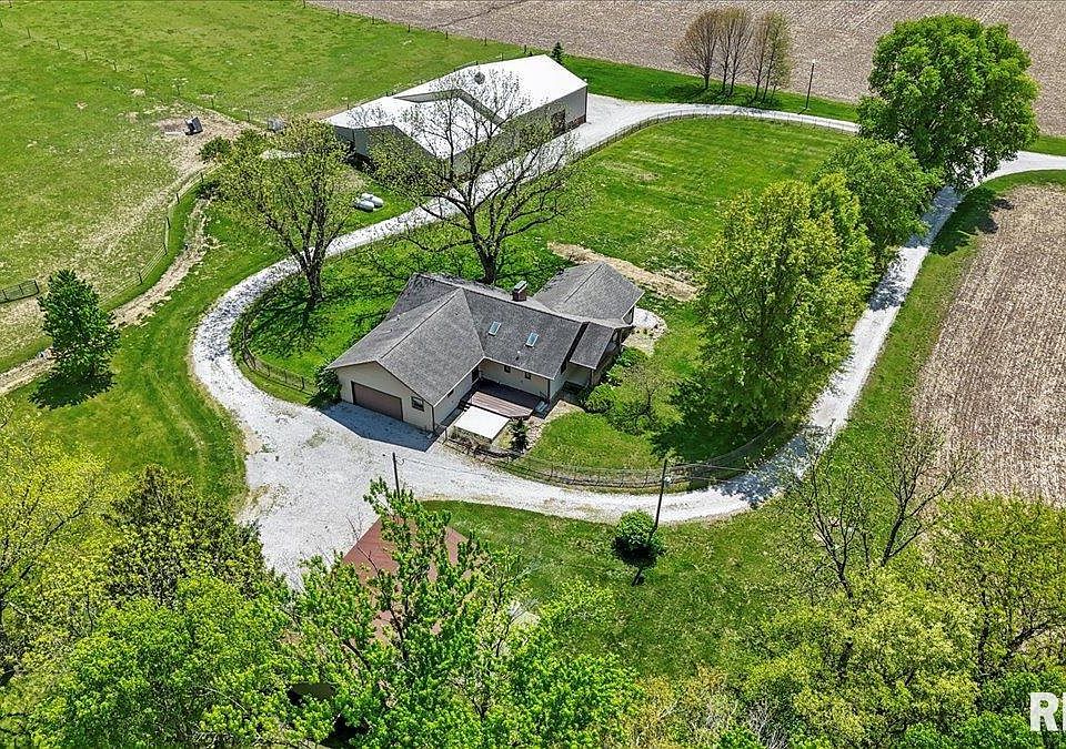 3062 State Route 97, Pleasant Plains, IL 62677 | Zillow