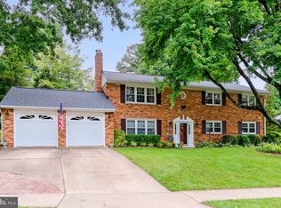 5212 Portsmouth Rd, Fairfax, VA 22032