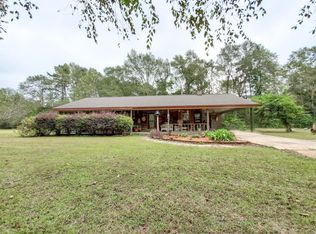 52 Pleasant Trl, Petal, MS 39465