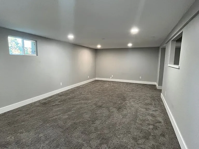 4470 W 109th Pl — Photo 16