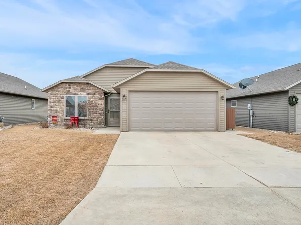 118 Stoneybrook Cir SW, Spencer, IA 51301