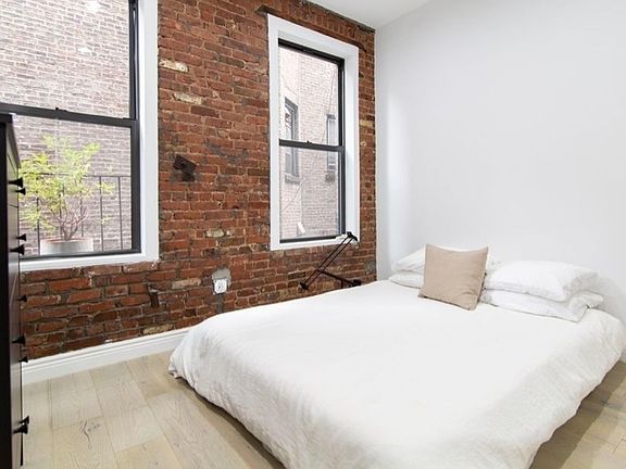 4th image of 250 Broome St #U7