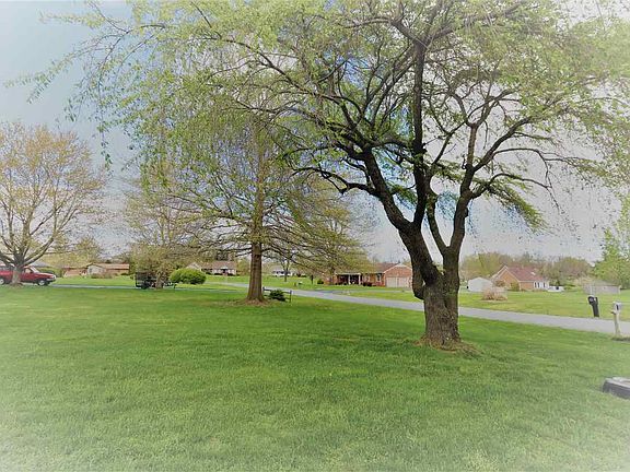 2nd image of 31 Spring Ct