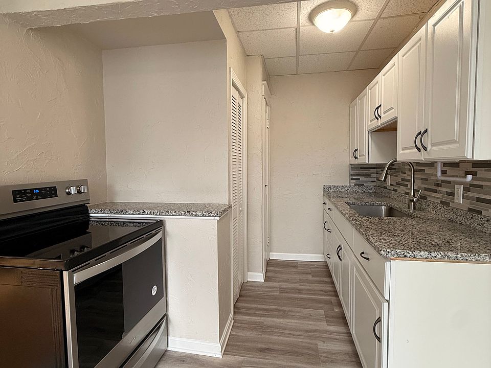 1st image of 111 Hamilton St #2L