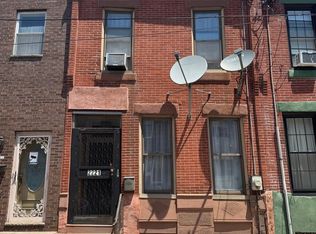 2221 Tasker St, Philadelphia, PA 19145