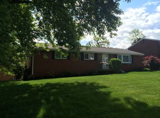 4634 Marina Dr, Homestead, PA