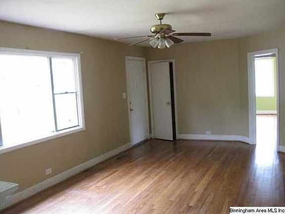 2nd image of 413 Plaza Dr
