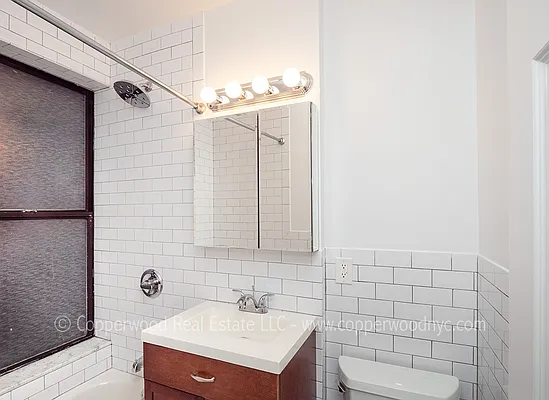 Rented by Copperwood Real Estate | media 9