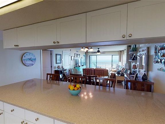 5th image of 3240 S Fletcher Ave APT 549