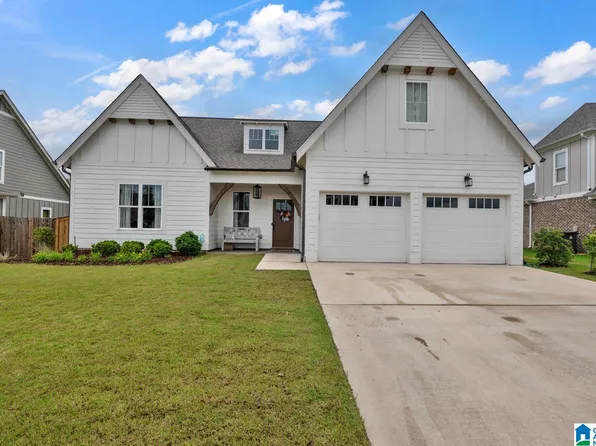 7815 Raleigh Dr, Trussville, AL 35173