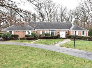 27 Princes Pine Rd, Norwalk, CT 06850