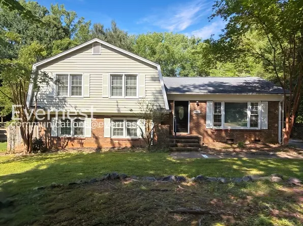 400 Wilcrest Dr, Matthews, NC 28105