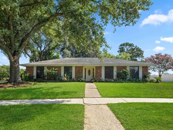 7623 Amesbury Cir, Baton Rouge, LA 70808