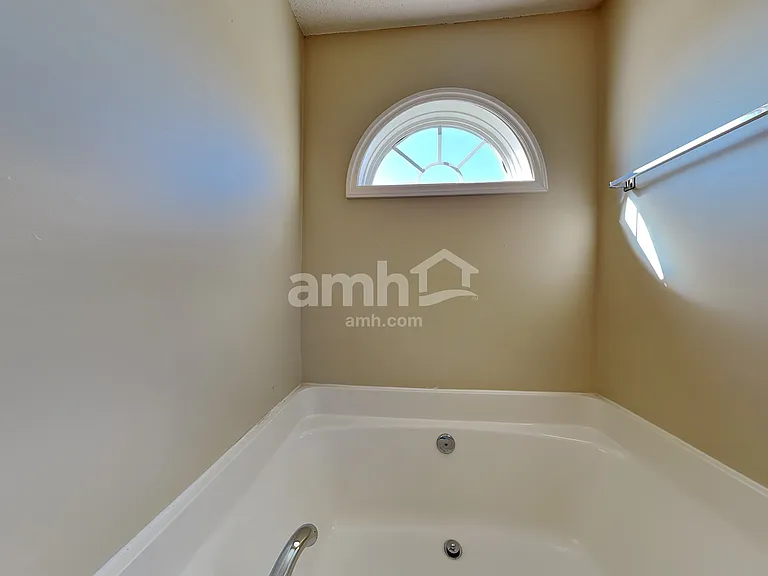 5535 Bridgegate Dr — Photo 12