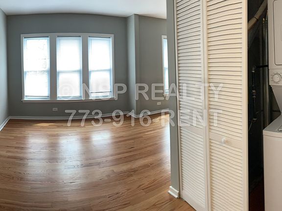 2nd image of 1648 W Pratt Blvd APT 2L