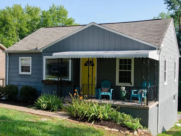 2245 Hillsboro Hts, Knoxville, TN 37920