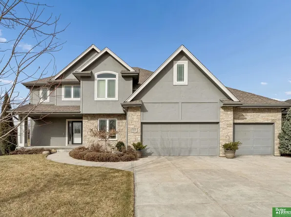 11610 S 202nd St, Gretna, NE 68028