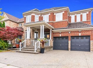 4826 Saint Martin Mews, Mississauga, ON L5M7J9