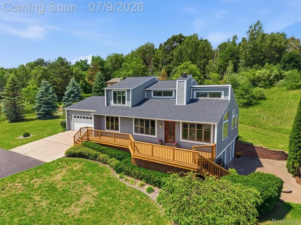 3400 Ludwig Rd, Oxford, MI 48371