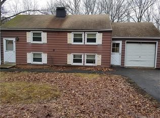 46 Blue Trail Dr, Northford, CT 06472