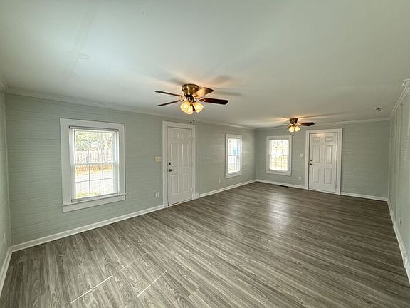 3rd image of 205 Sacco St